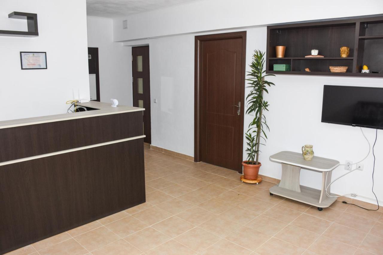 Tomis House 호텔 쿠티에데아게스 외부 사진
