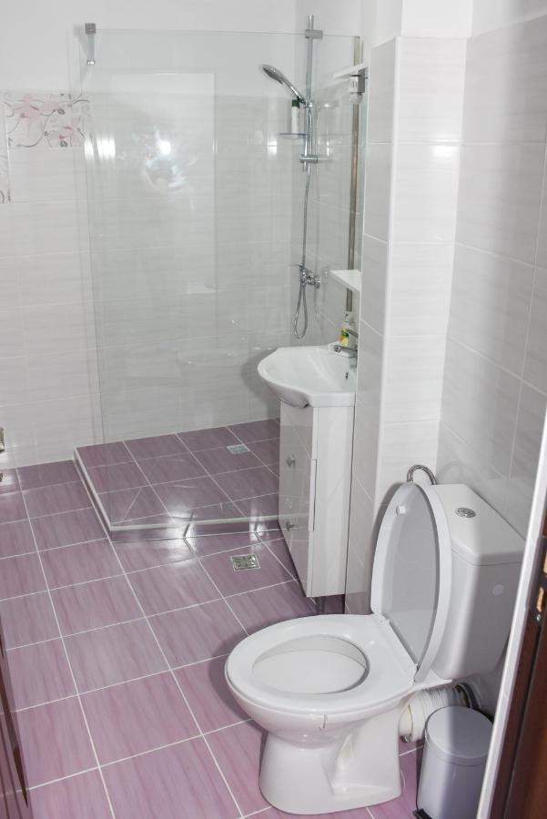 Tomis House 호텔 쿠티에데아게스 외부 사진