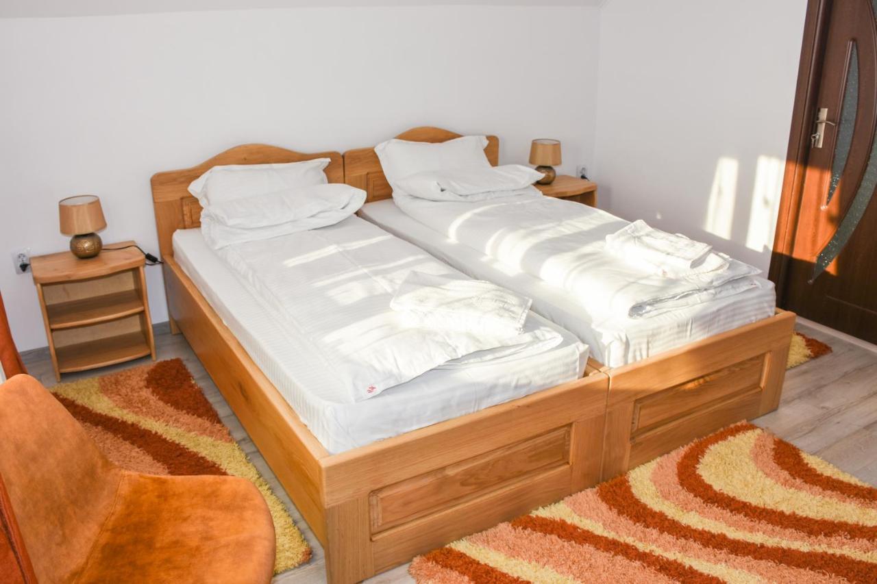 Tomis House 호텔 쿠티에데아게스 외부 사진