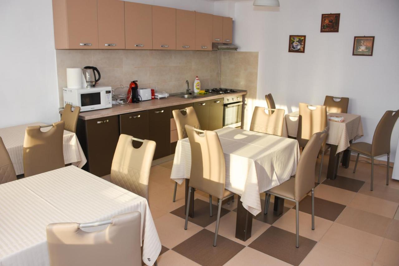 Tomis House 호텔 쿠티에데아게스 외부 사진